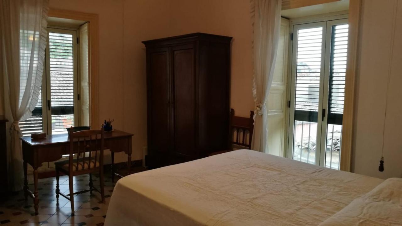 Casa Vacanza Vico Medica Модика Экстерьер фото